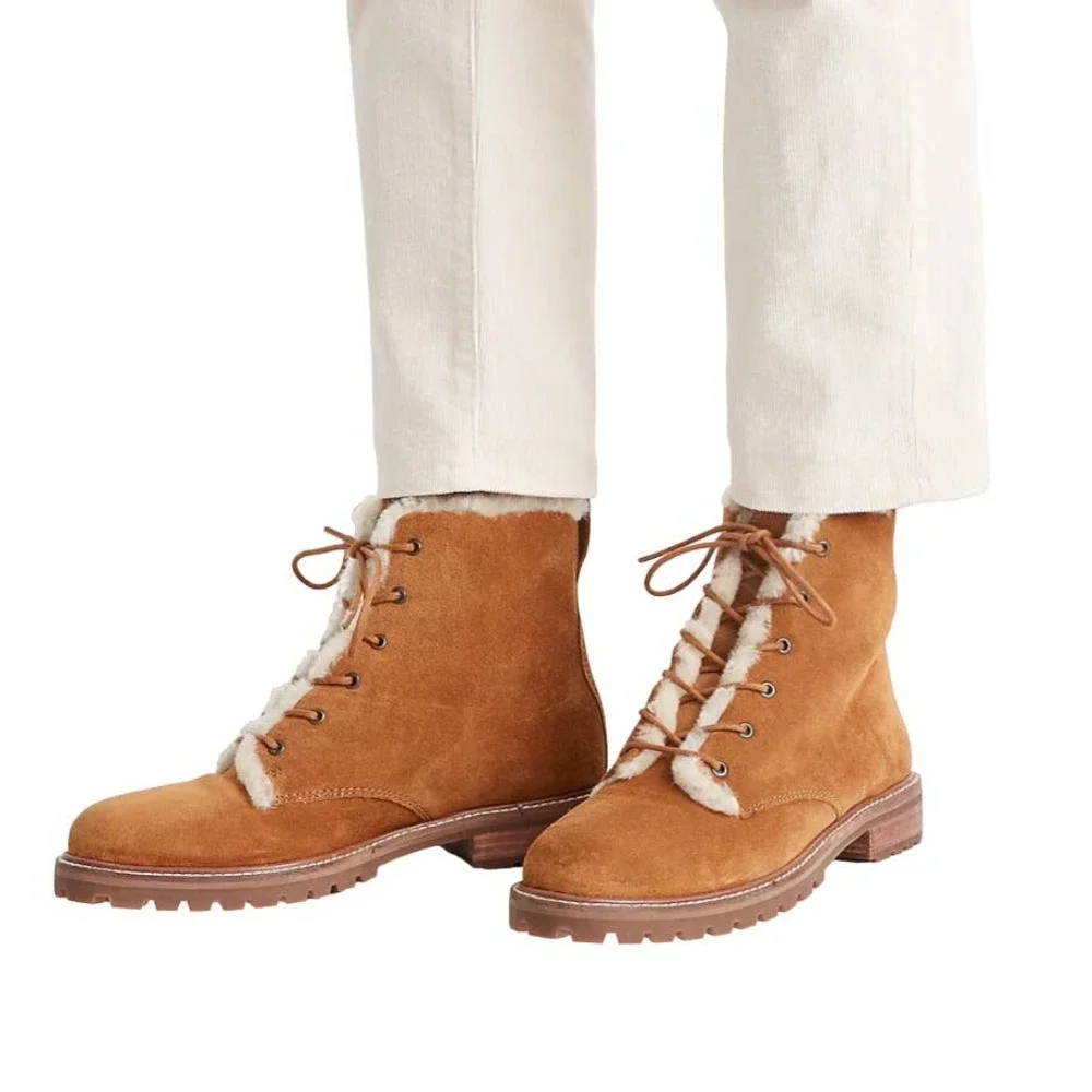 MADEWELL The Clair Lace-Up Boot in Shearling-Lined Suede - Picture 3 of 10